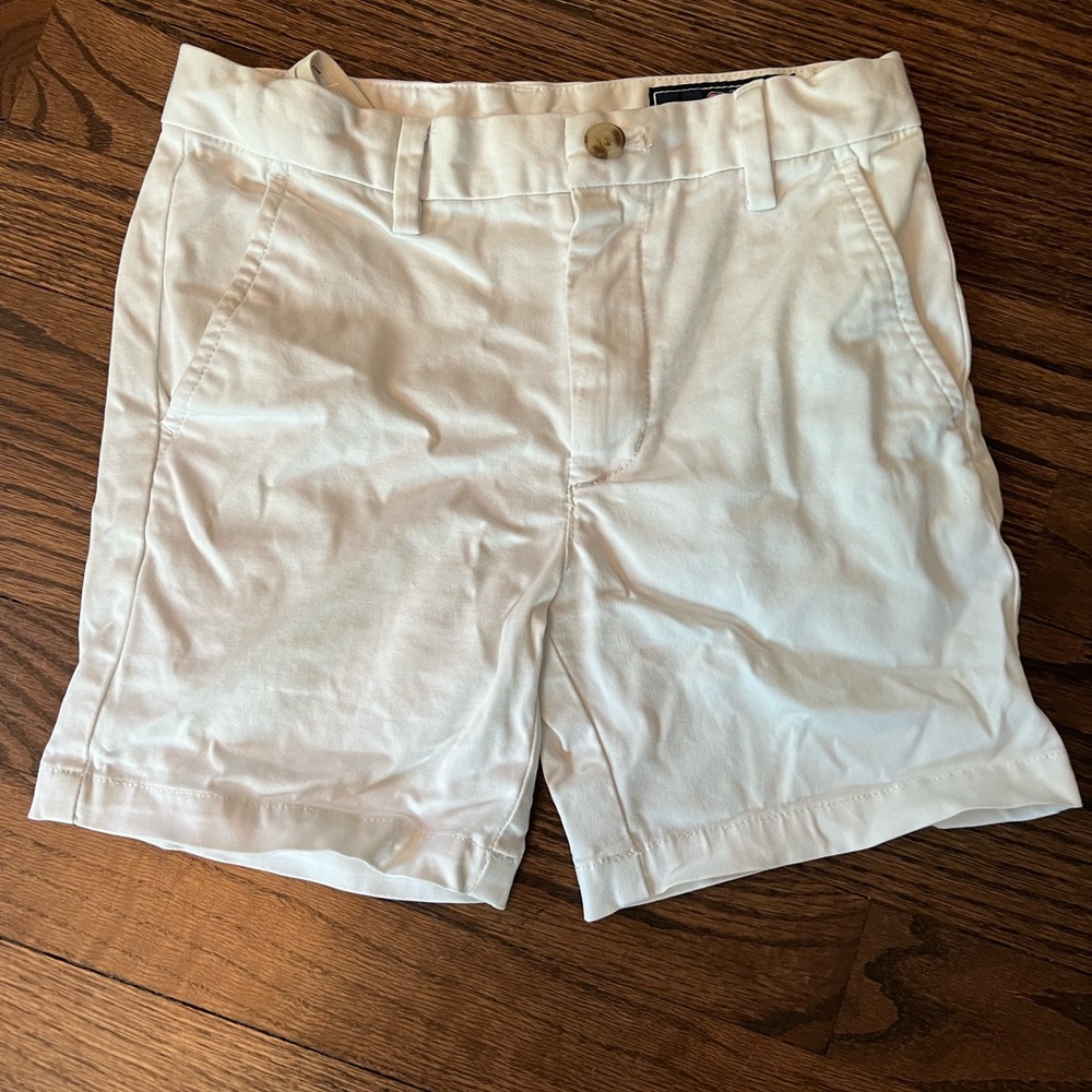 Vineyard Vines boys shorts